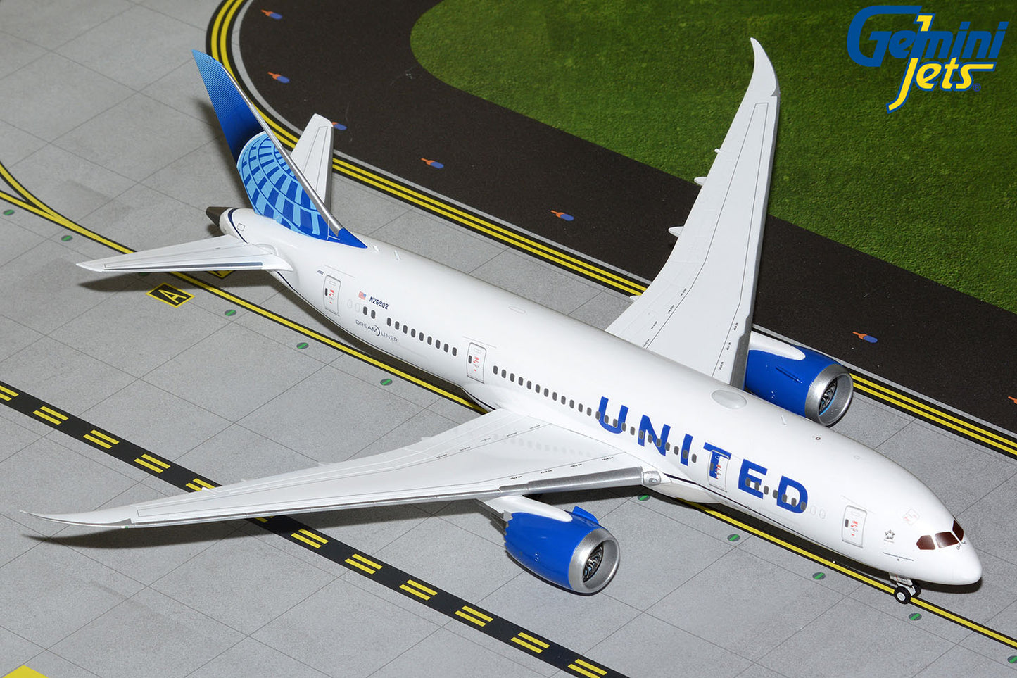 Gemini200 United Airlines Boeing 787-8 Dreamliner N26902