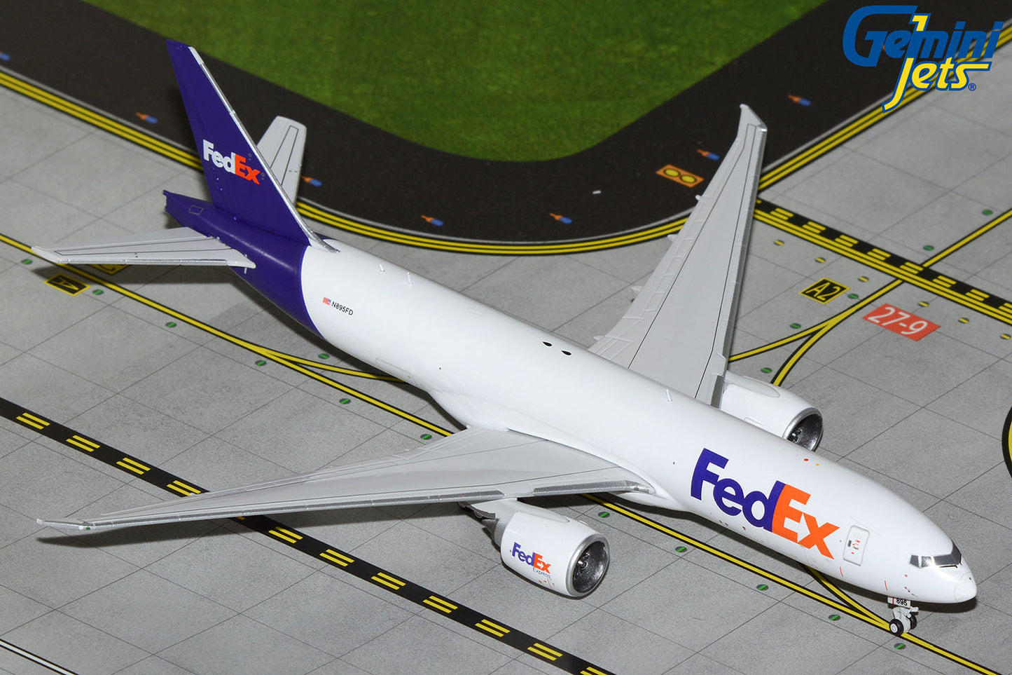GeminiJets 1:400 FedEx Boeing 777F (New Livery) N895FD