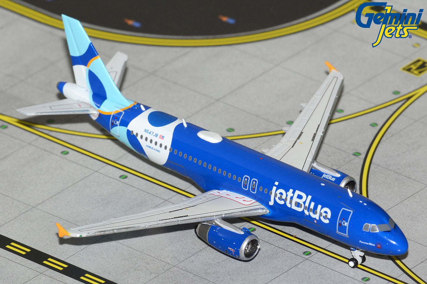 GeminiJets 1:400 jetBlue Airways Airbus A320-200 "Forever Blue" N547JB