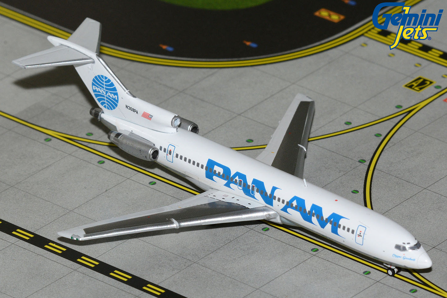 GeminiJets 1:400 Pan Am Boeing 727-200 N368PA
