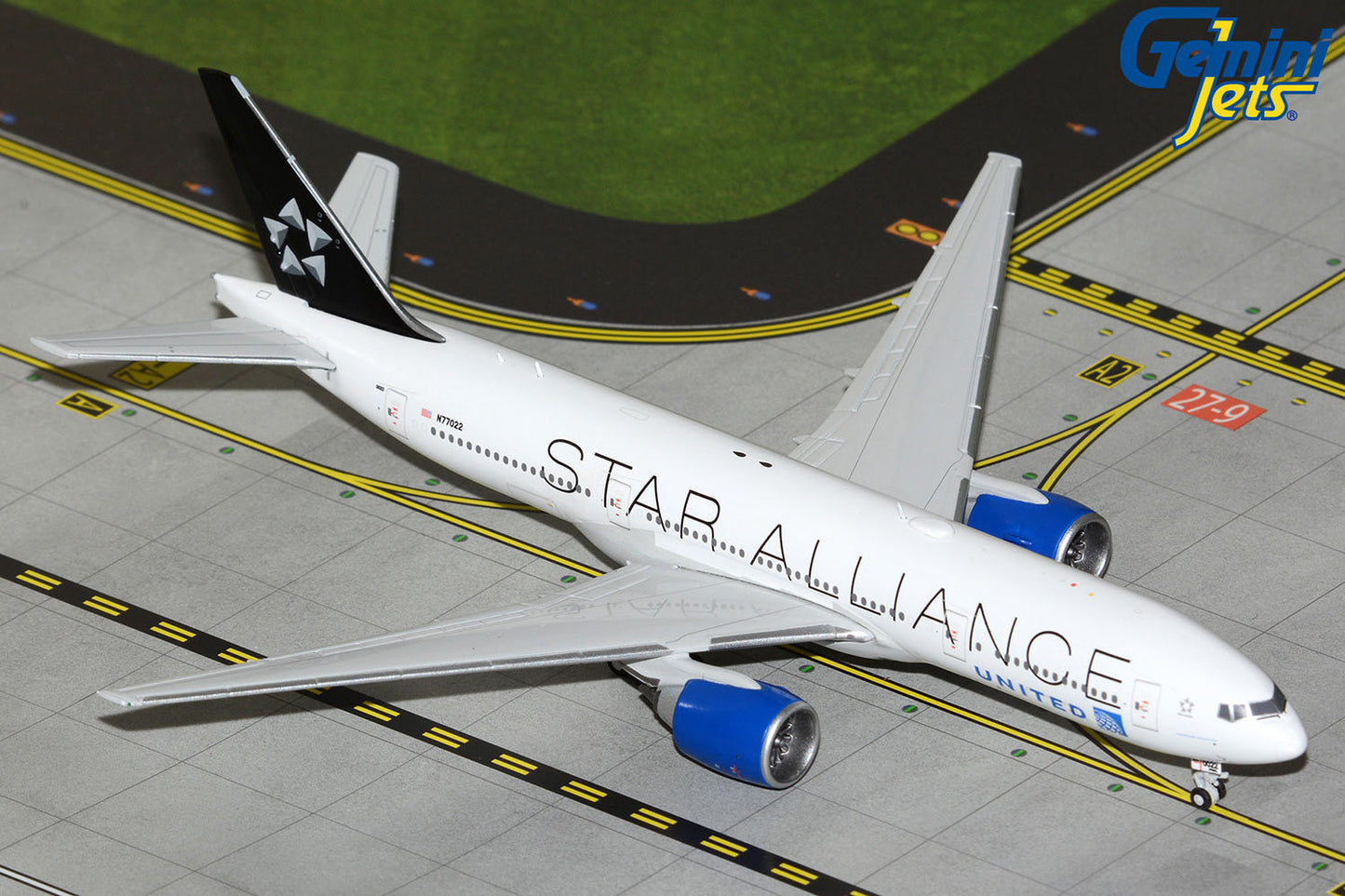 GeminiJets 1:400 United Airlines Boeing 777-200ER "Star Alliance" N77022