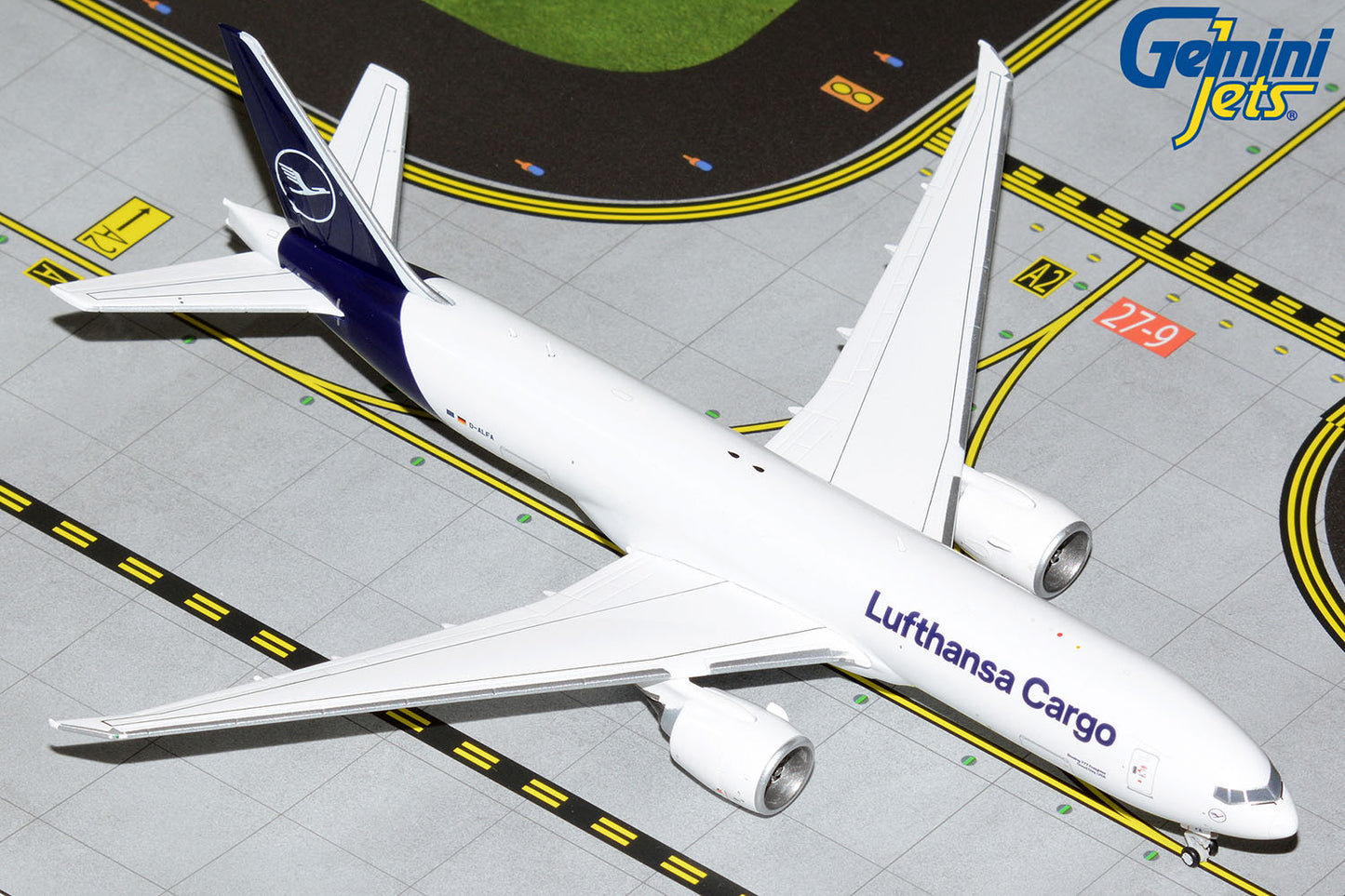 GeminiJets 1:400 Lufthansa Cargo Boeing 777-200F D-ALFA
