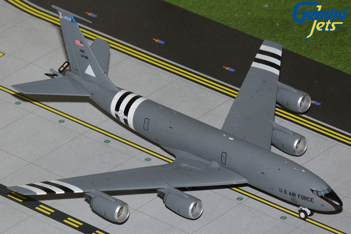 Gemin200 U.S. Air Force Boeing KC-135R Stratotanker (Illinois ANG)