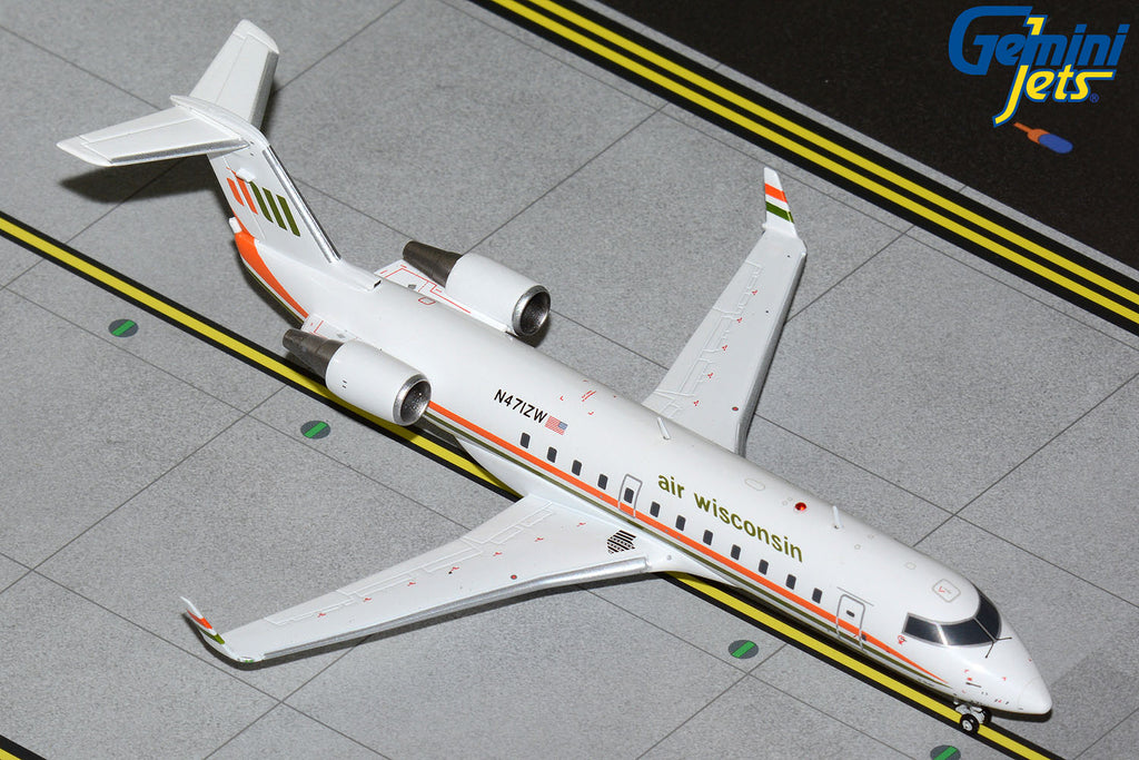 Gemini200 Air Wisconsin Bombardier CRJ-200LR "Retro" N471ZW