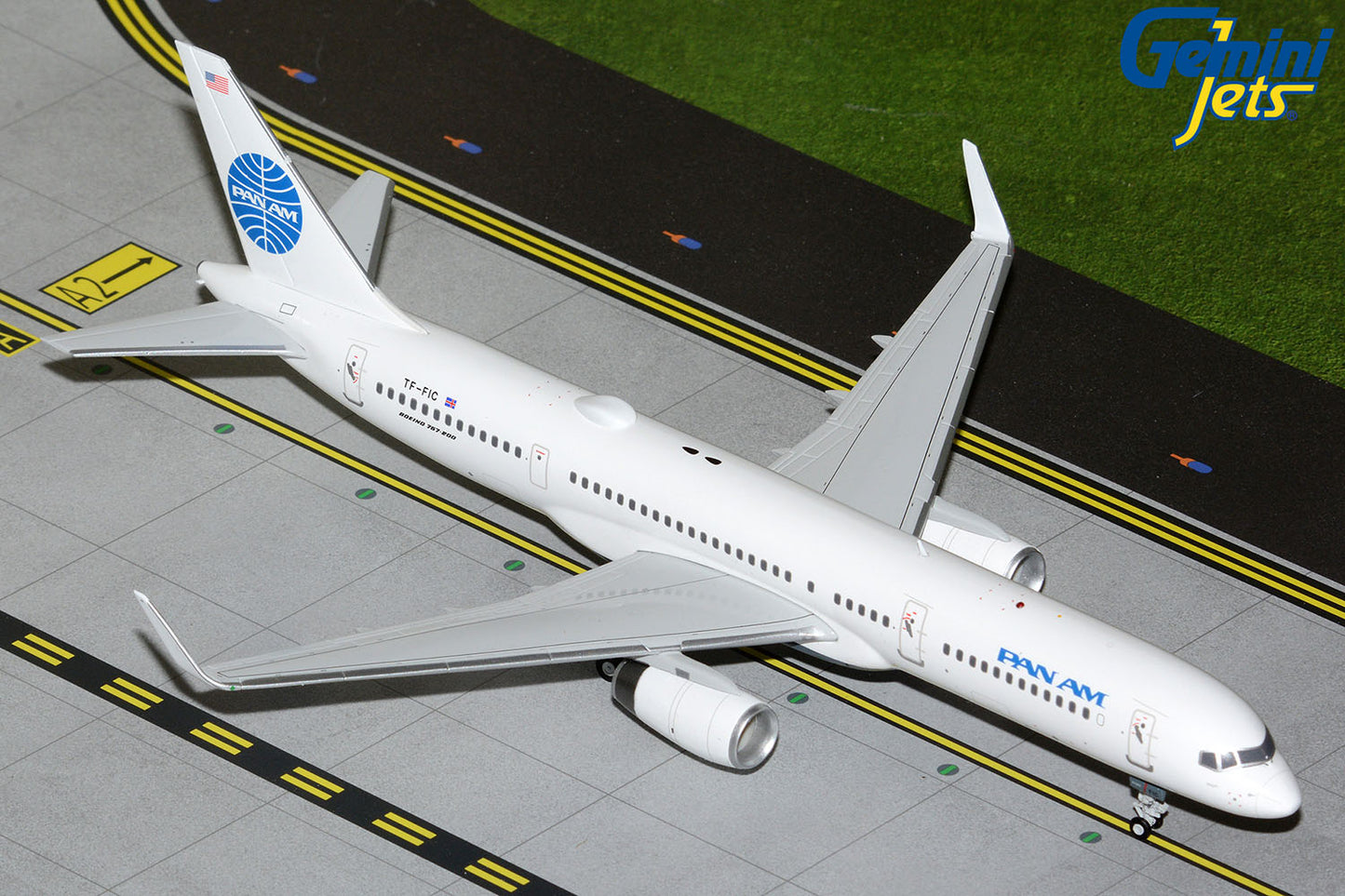 Gemini200 Pan Am Boeing 757-200 TF-FIC
