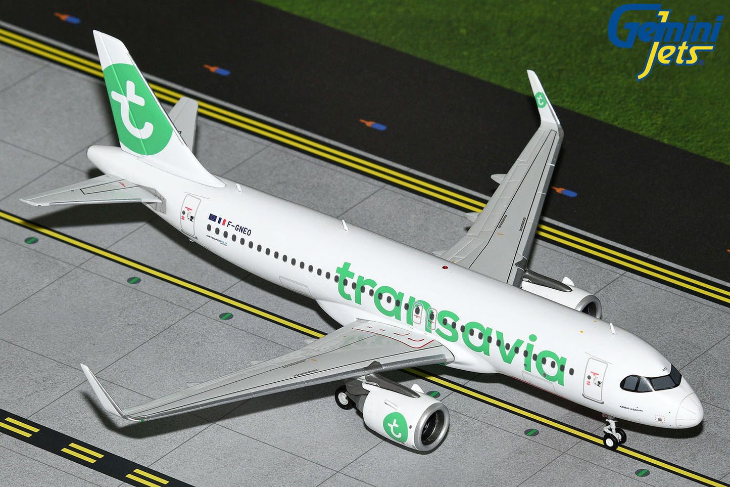 Gemini200 Transavia Airbus A320neo F-GNEO