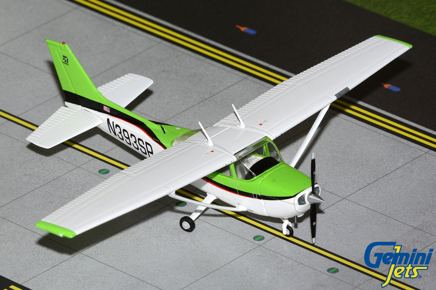 GeminiGA 1:72 Sporty's Flight School Cessna 172S Skyhawk N393SP