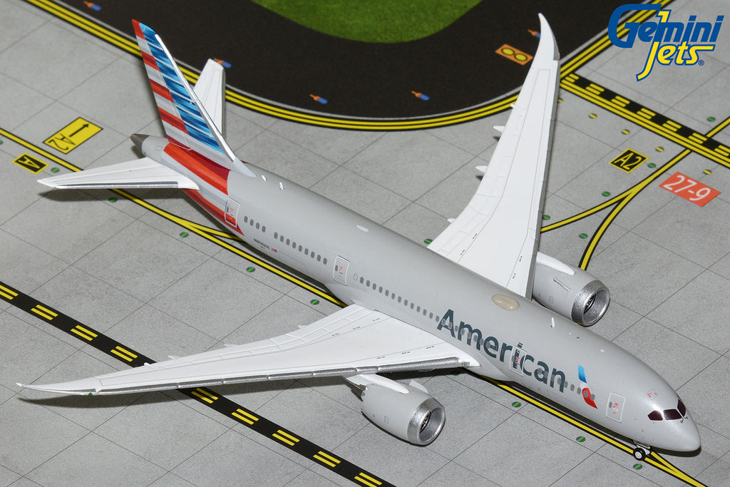 GeminiJets 1:400 American Airlines Boeing 787-8 Dreamliner N808AN
