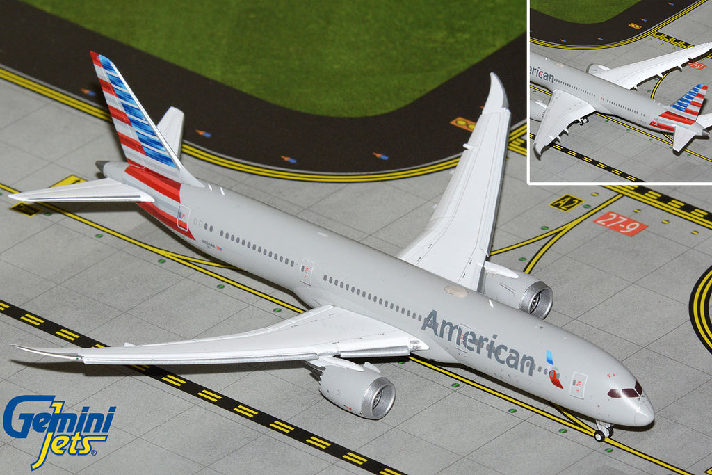 GeminiJets 1:400 American Airlines Boeing 787-9 Dreamliner (Flaps Down) N836AA