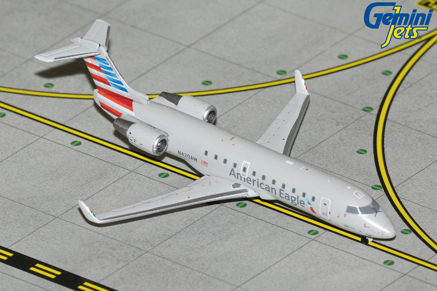 GeminiJets 1:400 American Eagle CRJ-200LR N420AW