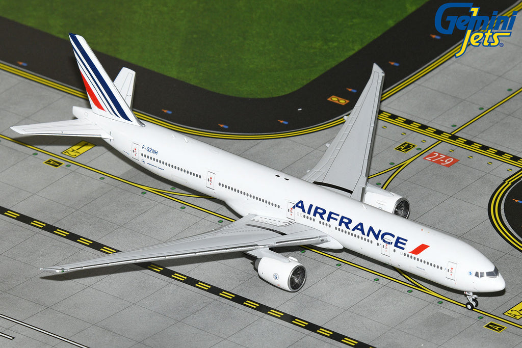 GeminiJets 1:400 Air France Boeing 777-300ER F-GZNH