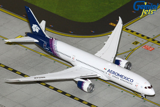 GeminiJets 1:400 Aeromexico Boeing 787-9 Dreamliner N815AM