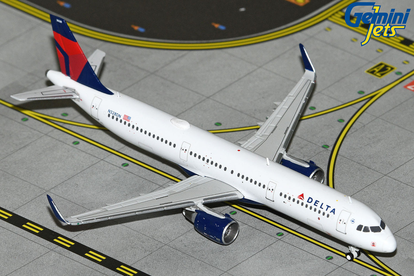 GeminiJets 1:400 Delta Air Lines Airbus A321 N327DN