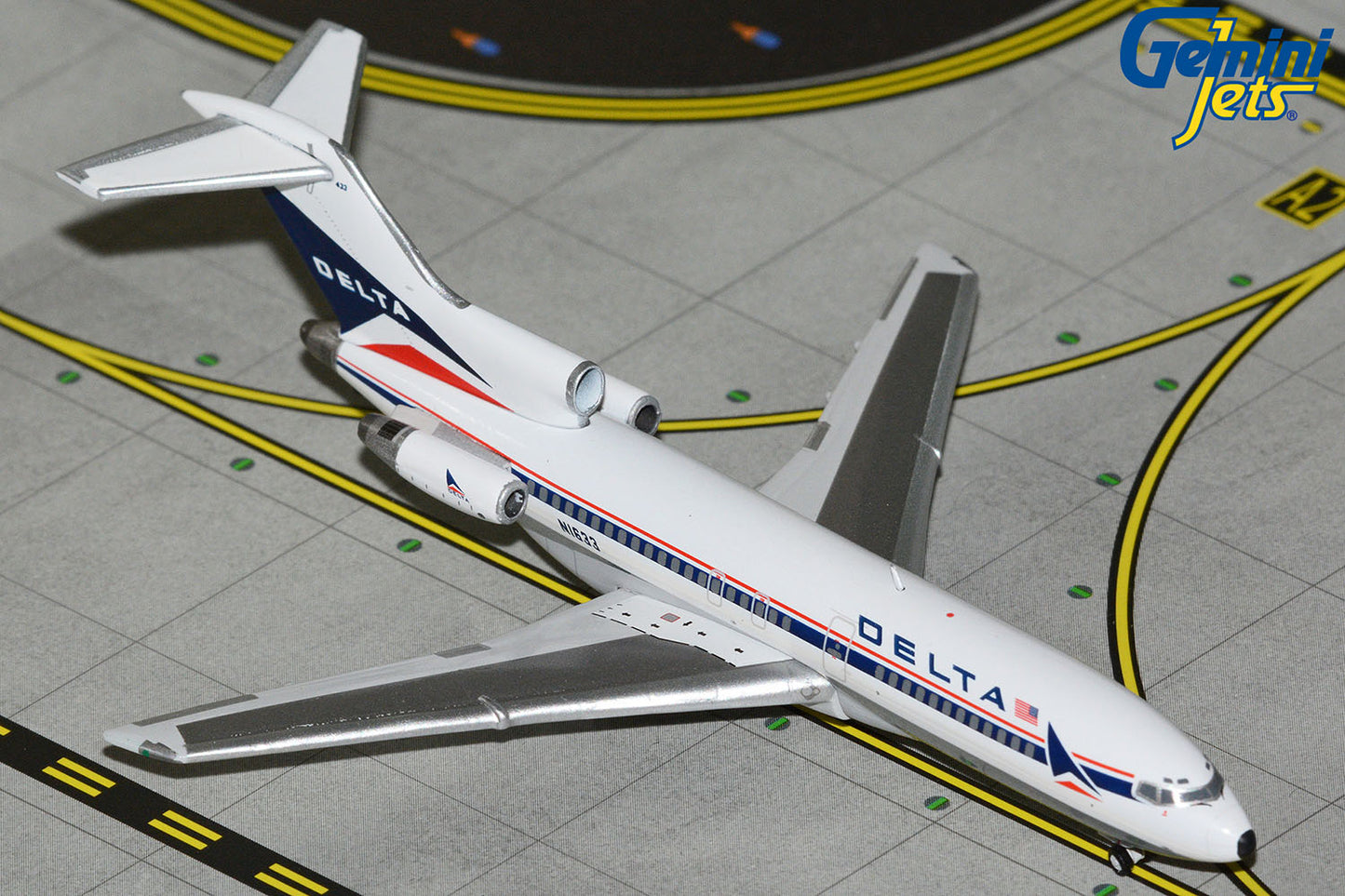 GeminiJets 1:400 Delta Air Lines Boeing 727-100 N1633