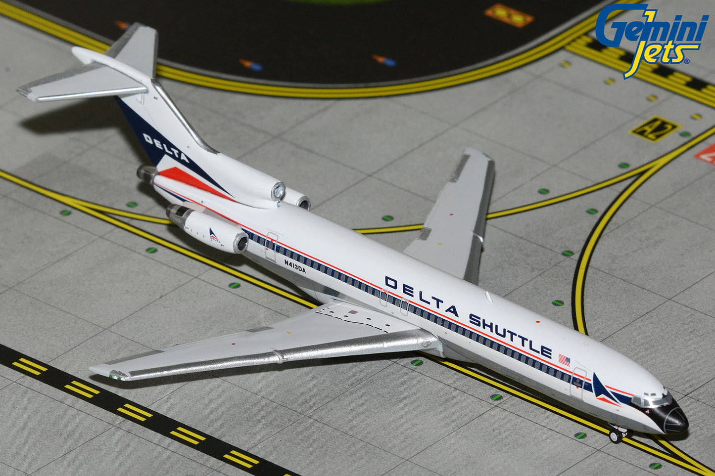 GeminiJets 1:400 Delta Shuttle Boeing 727-200 N413DA