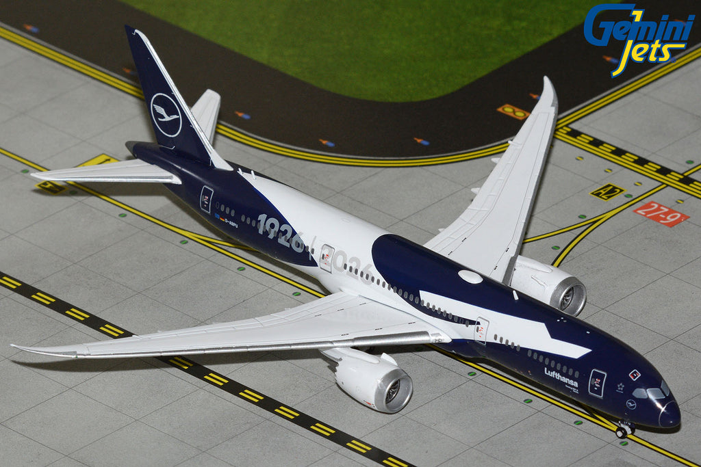 GeminiJets 1:400 Lufthansa Boeing 787-9 100/Centennial Livery D-ABPU