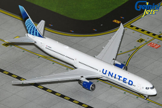 GeminiJets 1:400 United Airlines Boeing 767-400ER N76064