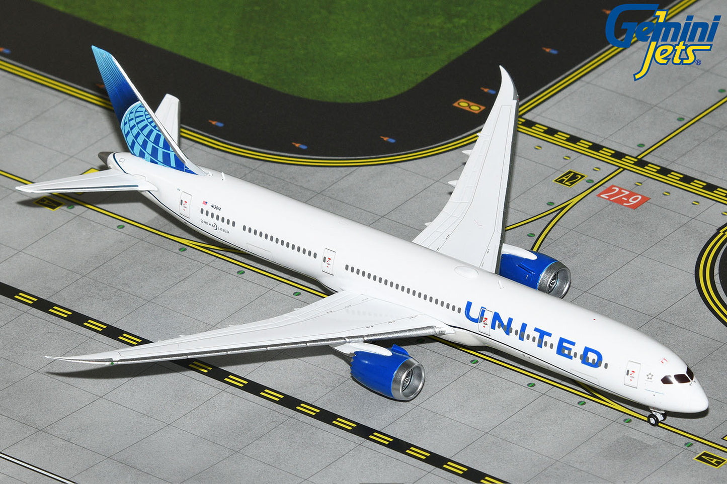 GeminiJets 1:400 United Airlines Boeing 787-10 Dreamliner N13014