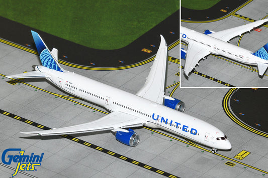 GeminiJets 1:400 United Airlines Boeing 787-10 Dreamliner (Flaps Down) N13014
