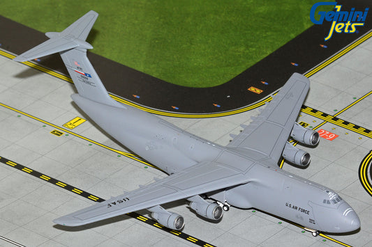 GeminiMACS 1:400 U.S. Air Force Lockheed C-5M Super Galaxy (Lackland AFB)