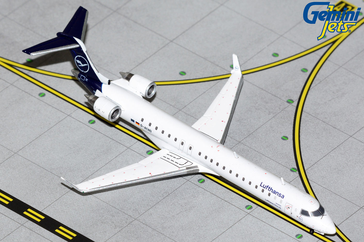 GeminiJets 1:400 Lufthansa CityLine Bombardier CRJ-900LR D-ACND