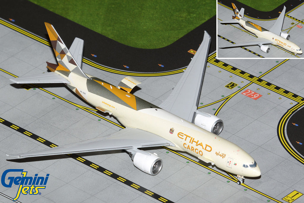 GeminiJets 1:400 Etihad Cargo Boeing 777F (Interactive Series) A6-DDE