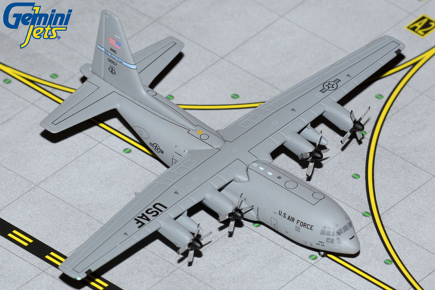GeminiMACS 1:400 U.S. Air Force Lockheed C-130H Hercules (Delaware ANG)