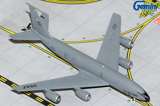 GeminiMACS 1:400 U.S. Air Force Boeing KC-135 Stratotanker (McConnell AFB)